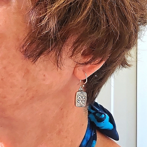 2 pair Sterling Silver Earrings - Picture 3 of 4